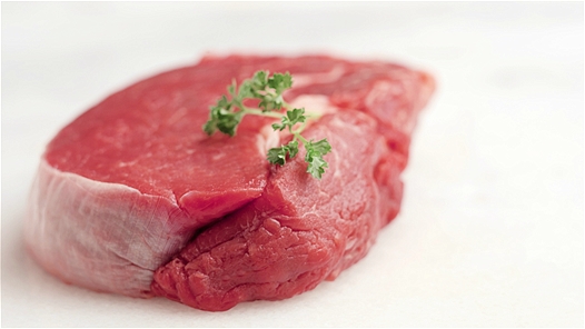 Canh mướp nấu với thịt lợn nạc giúp đẩy lùi mẩn ngứa mề đay
