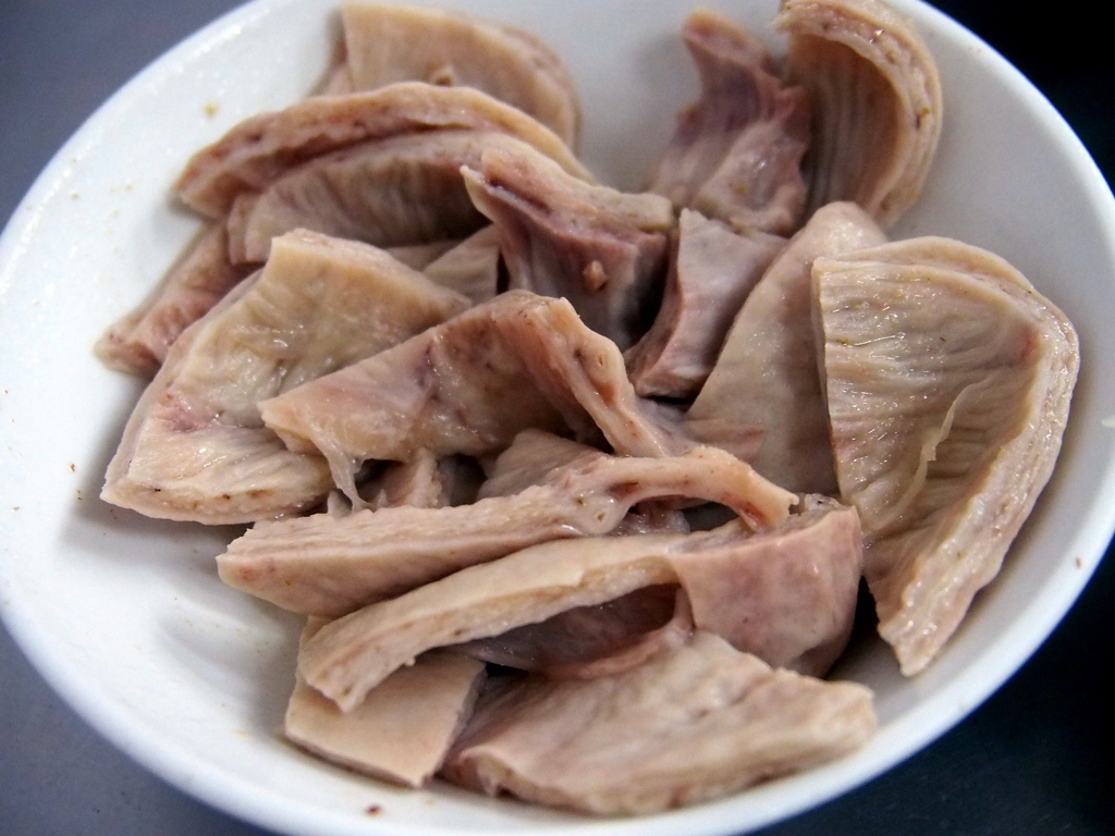 mon-cho-bang-quang-lon-gim-ngua-noi-me-day